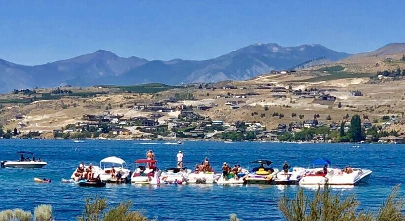 فندق Lakeside Lodge And Suites