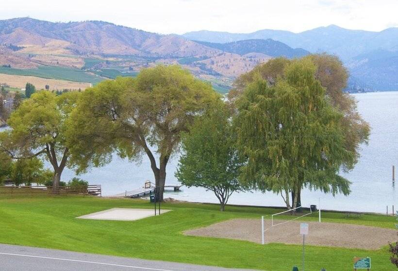 فندق Lakeside Lodge And Suites