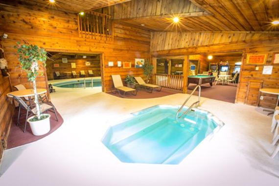 Отель Northern Pine Inn