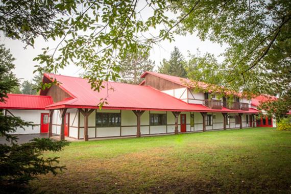 Отель Northern Pine Inn