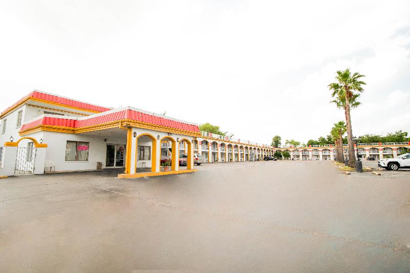 Отель O Grand Inn Channelview I10