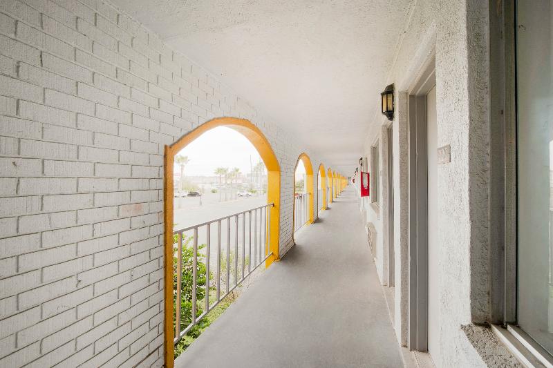 Отель O Grand Inn Channelview I10