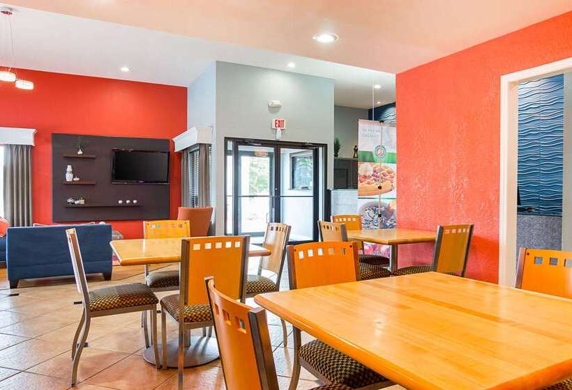 ホテル Quality Inn Carthage