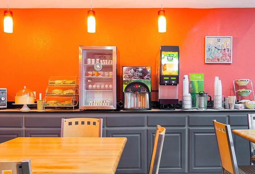 בית מלון כפרי Quality Inn Carthage