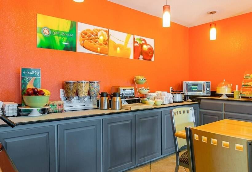 ホテル Quality Inn Carthage