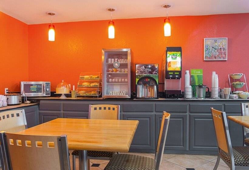 ホテル Quality Inn Carthage