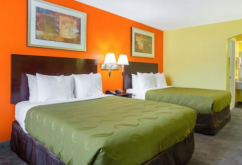ホテル Quality Inn Carthage