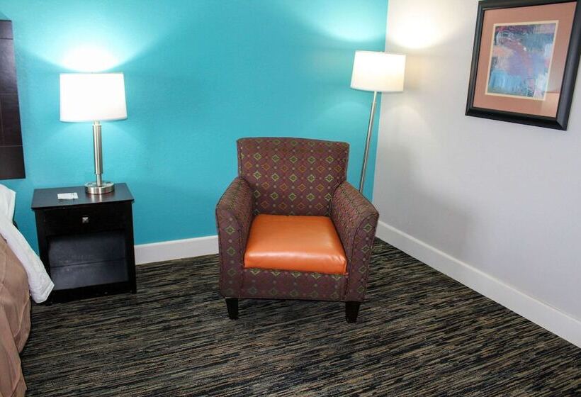 فندق Quality Inn Crossville Near Cumberland Mountain State Park