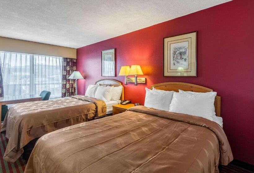 Отель Quality Inn