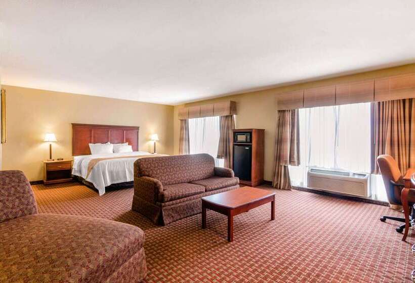 בית מלון כפרי Quality Inn & Suites