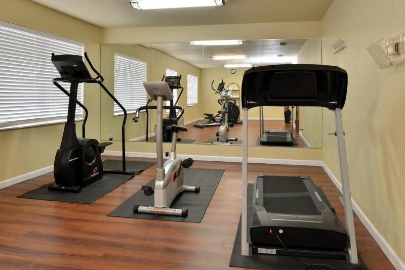 בית מלון כפרי Quality Inn & Suites