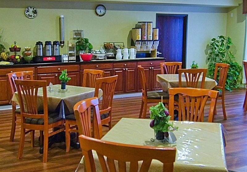 בית מלון כפרי Quality Inn & Suites