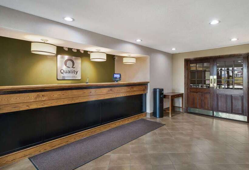 호텔 Quality Inn & Suites Garland   East Dallas