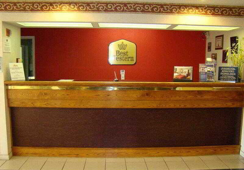 호텔 Quality Inn & Suites Garland   East Dallas