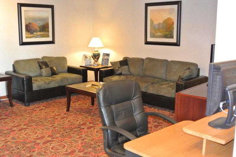 호텔 Quality Inn & Suites Garland   East Dallas