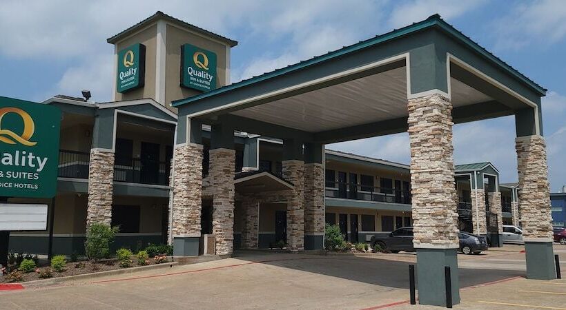 호텔 Quality Inn & Suites Garland   East Dallas