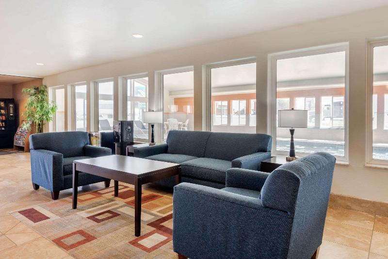 فندق Quality Inn & Suites Limon