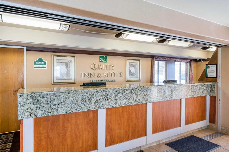 فندق Quality Inn & Suites Limon