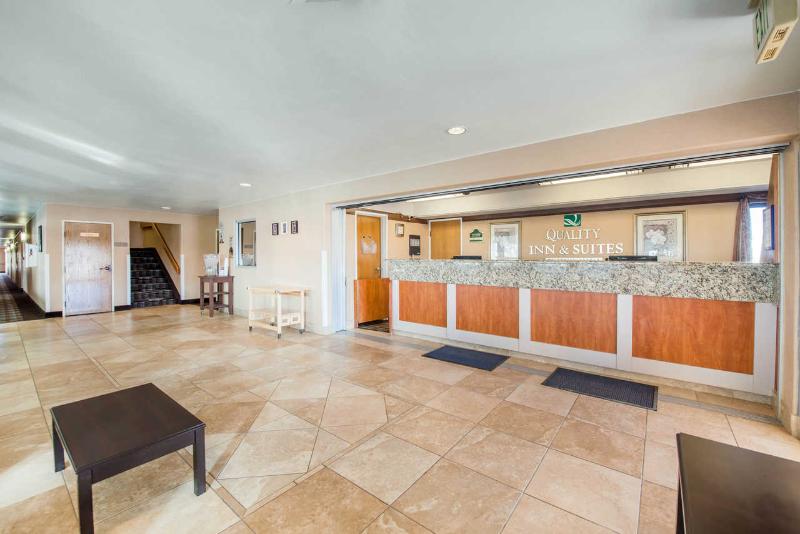 فندق Quality Inn & Suites Limon