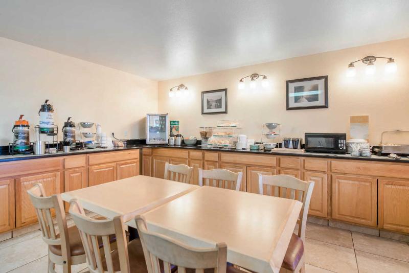 فندق Quality Inn & Suites Limon