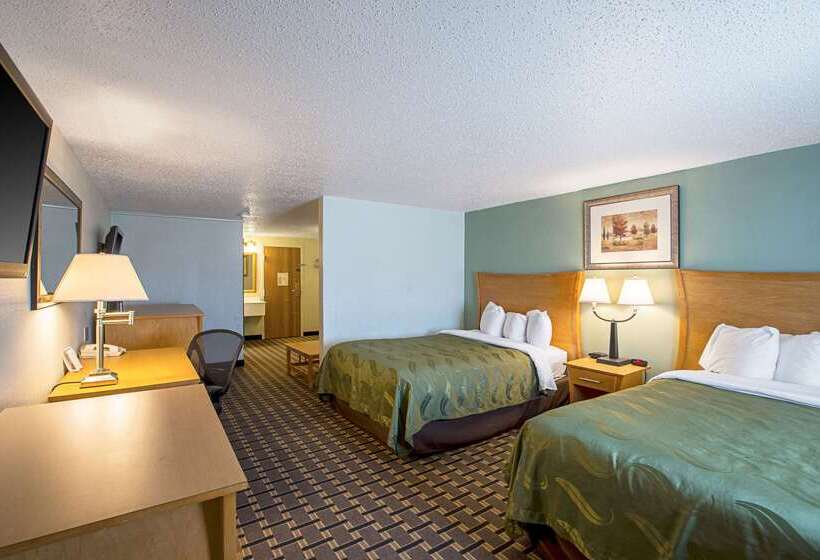 Отель Quality Inn & Suites Near I480 And I29