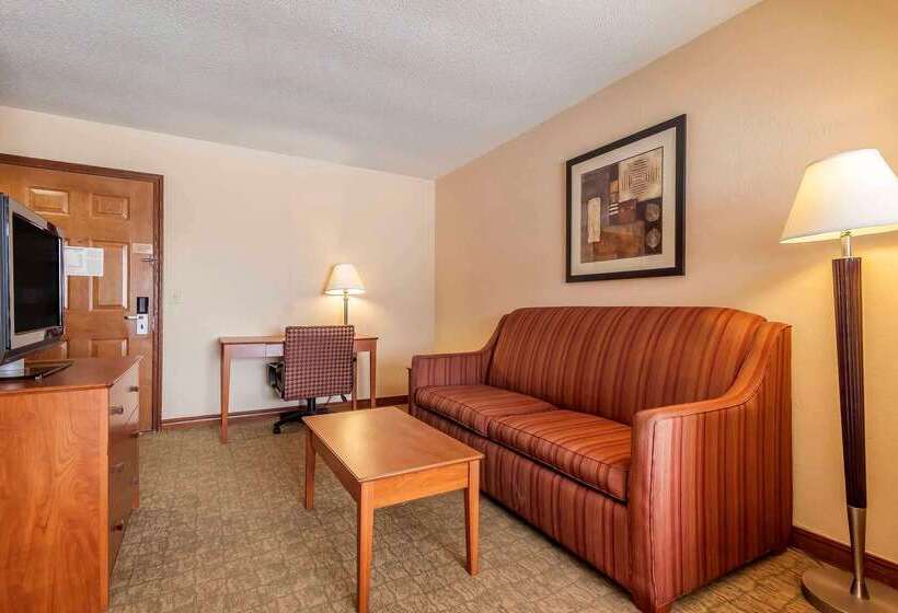 فندق Quality Inn & Suites Owasso Us 169