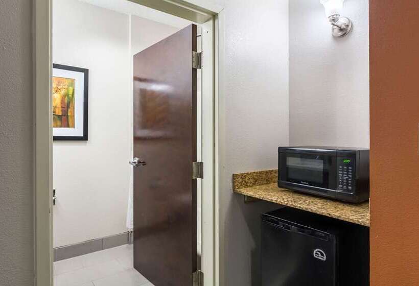 فندق Quality Inn Warsaw Near Rappahannock River