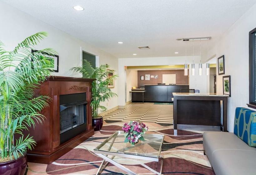 فندق Quality Inn Warsaw Near Rappahannock River