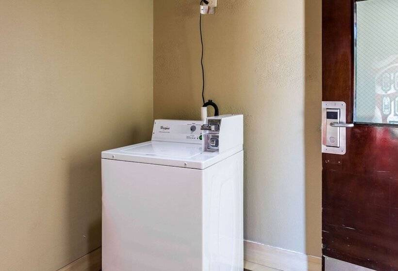 فندق Quality Inn Warsaw Near Rappahannock River