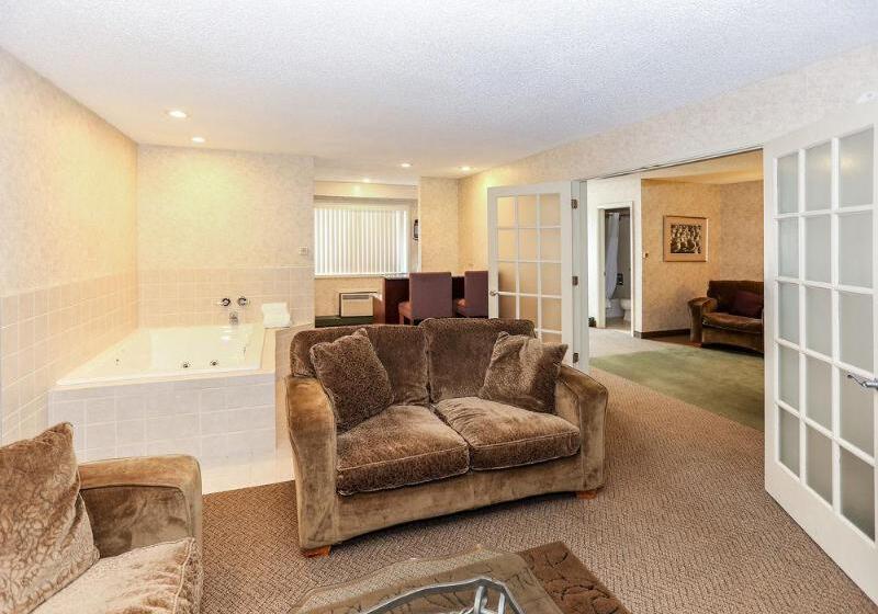 فندق Quality Inn Wausau