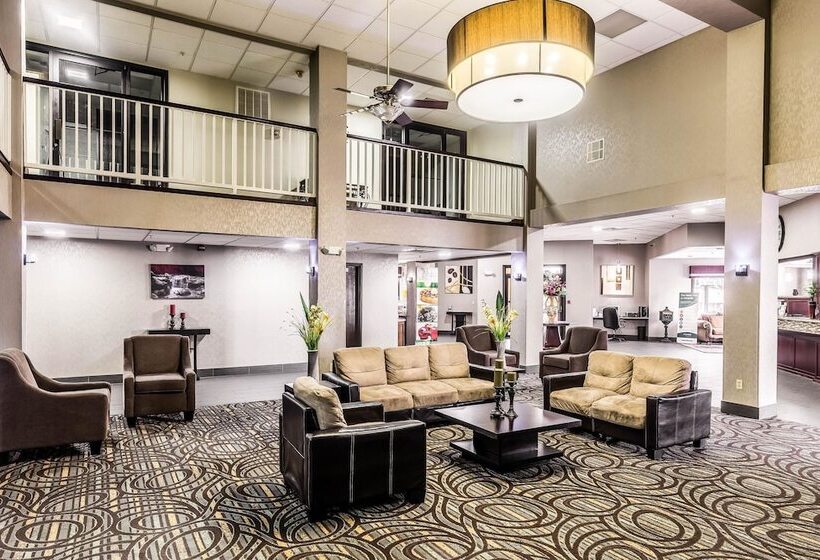 فندق Quality Inn