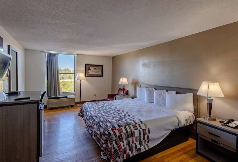 فندق Clarion Pointe