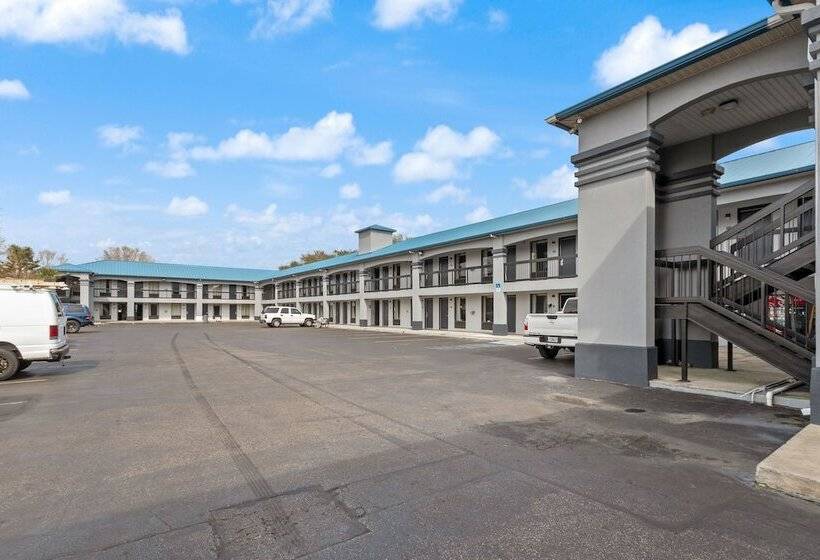 فندق Regency Inn Near Boardwalk & Hurlburt Field