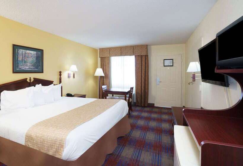 فندق Travelodge By Wyndham Montgomery East