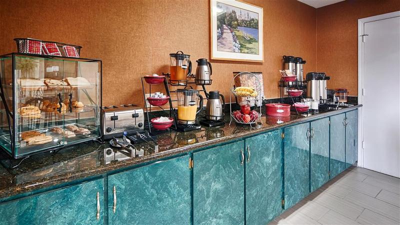 ホテル American Inn & Suites West Memphis