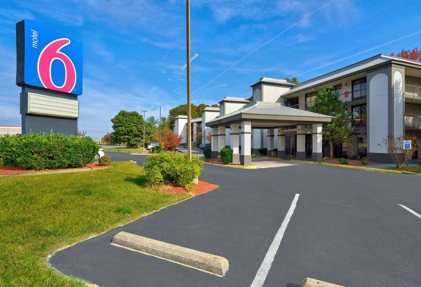 Motel 6 Seaford DE