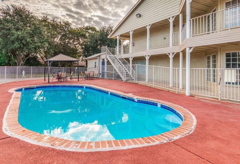 Motel 6 Waxahachie, Tx