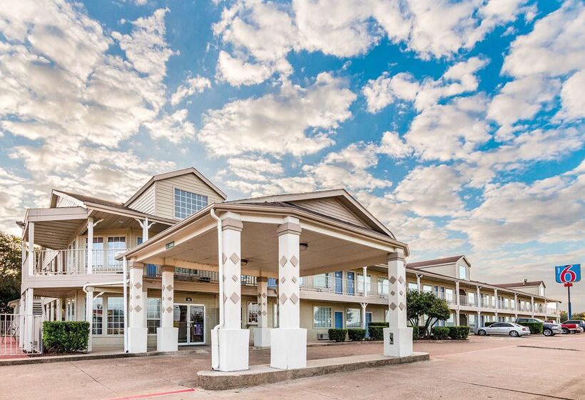 Motel 6 Waxahachie, Tx