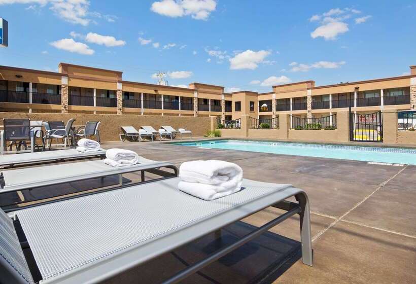 汽车旅馆  Best Western Nursanickel