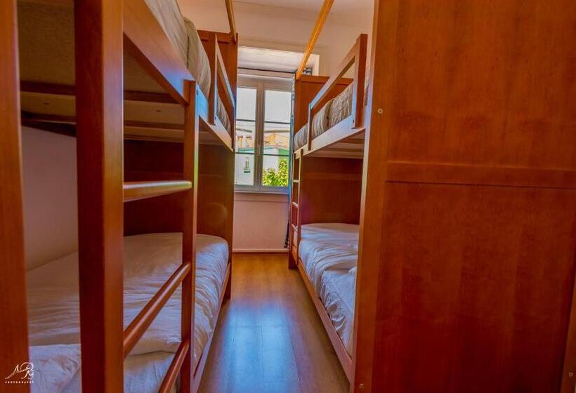 هاستل Swisslisbon Guest House