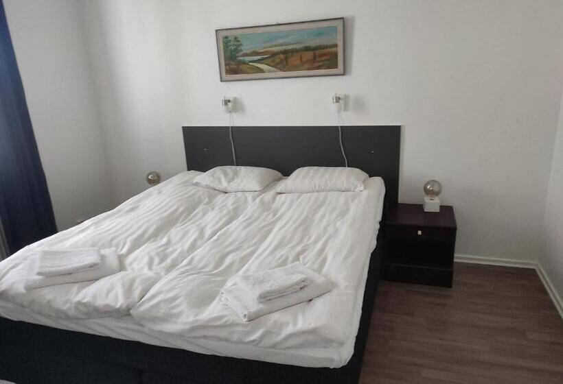 Burning Bridge Motell & Vandrarhem