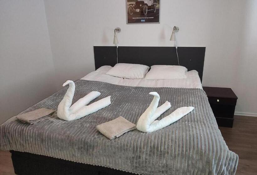 Burning Bridge Motell & Vandrarhem