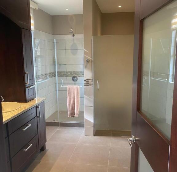 Casa Vistas Del Pacifico Bed & Breakfast