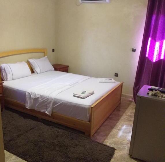 בית מלון כפרי Bio Palace