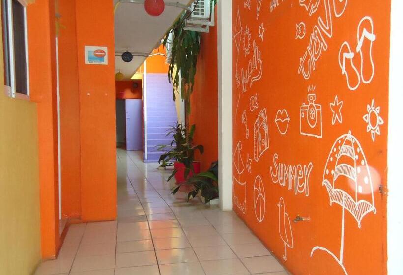 هتل Casa Mexicana Barra De Navidad