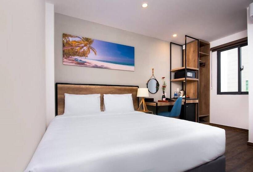 هتل Golden Lotus Central