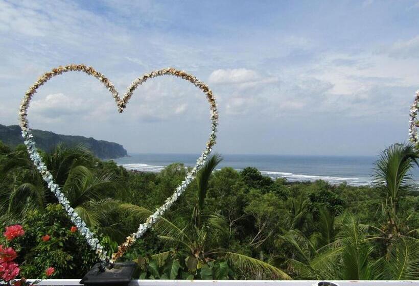 호텔 Losmen Kinasih Puncak & Gazebo Pandang