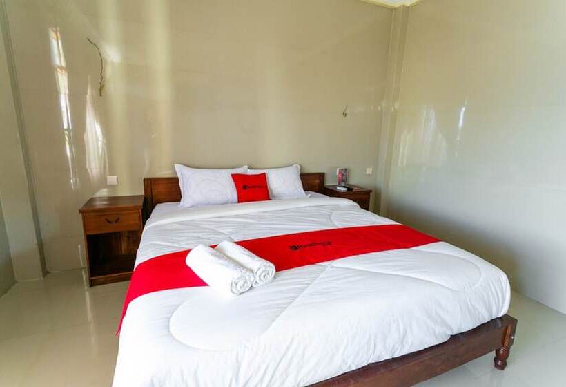 호텔 Reddoorz Near Parangtritis Beach