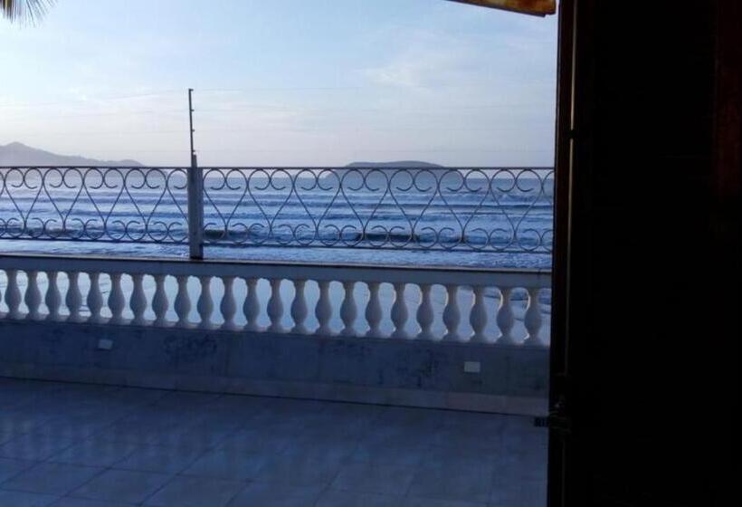 هتل Velinn Pousada Solar Grego