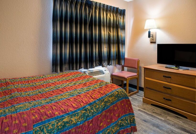 汽车旅馆  Knights Inn Grand Rapids East Airport